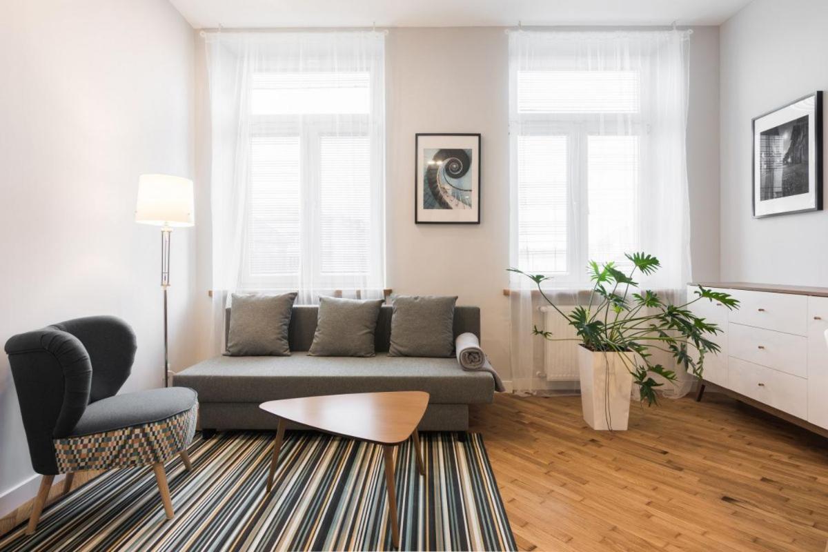 Luxury Apartments Nearto Main Square Краков Экстерьер фото